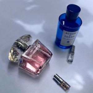 Diferencias de perfumes nicho y diseñador en decants originales fragancias fiord