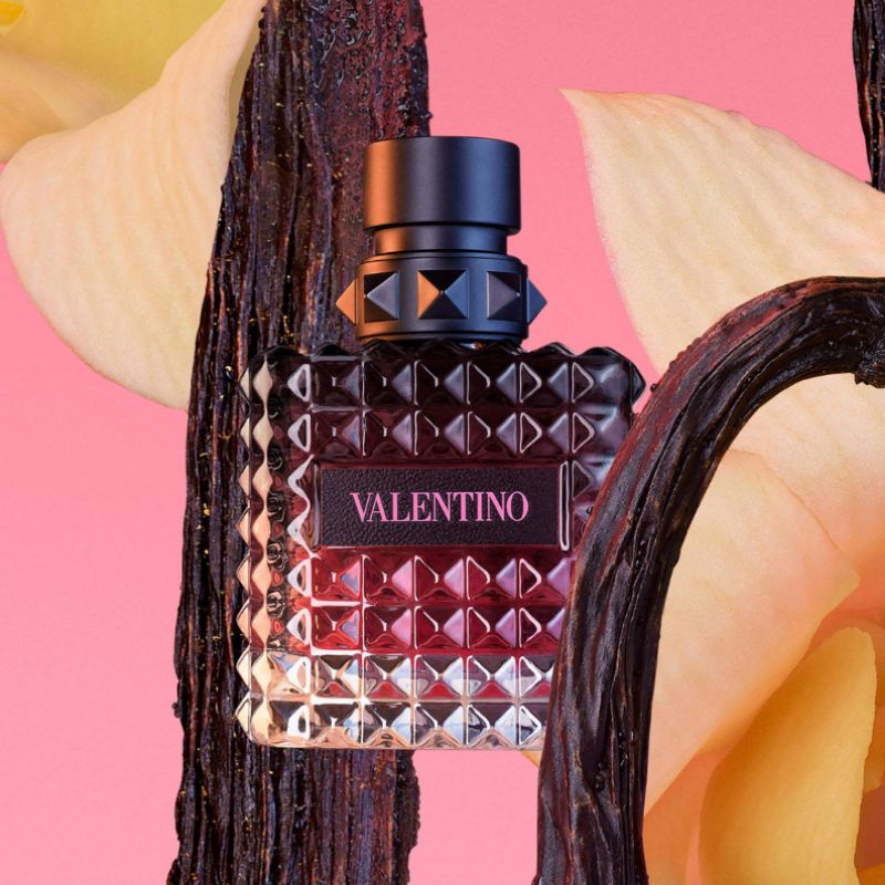 Donna Born in Roma Intense (100 ml)